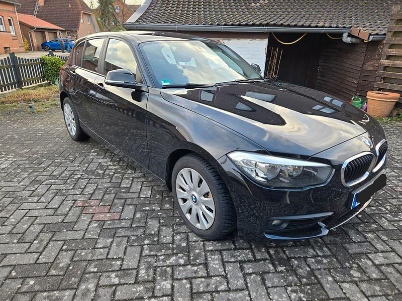 Gebraucht BMW 116 109 PS (80 kW) 2016 Schwarz Kleinwagen