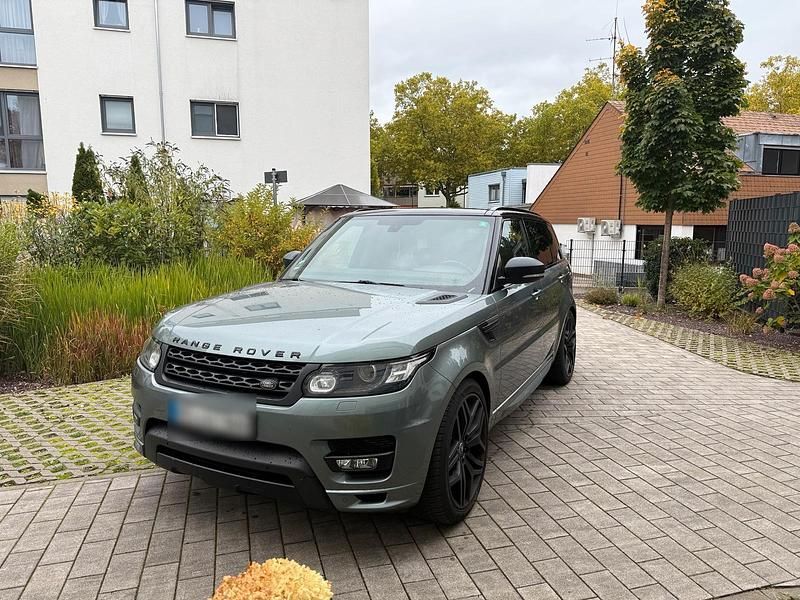 Grau Gebraucht 2016 Land Rover Range Rover SUV | 19.500 € - Bild 1/4