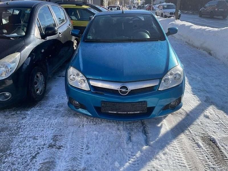Gebraucht Opel Tigra Sport 125 PS (91 kW) 2006 Blau Cabrio