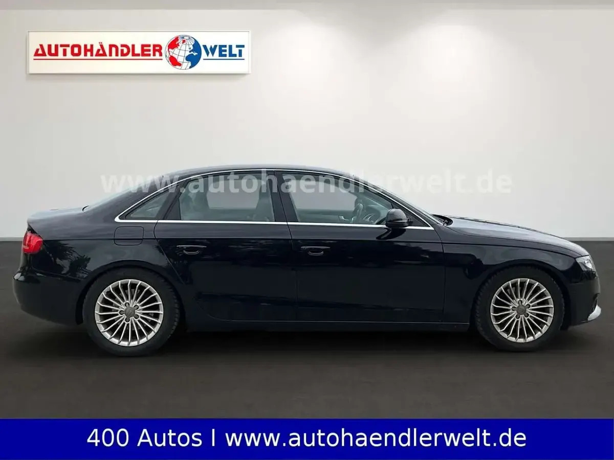 Gebraucht Audi A4 Attraction 160 PS (117 kW) 2009 Schwarz Limousine