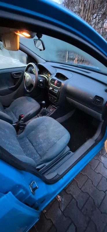 Gebraucht Opel Corsa 75 PS (55 kW) 2000 Blau Limousine