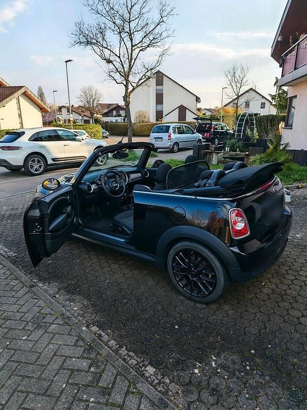 Usado Mini Cooper Cabriolet 132 HP (97 kW) 2015 Preto Cabrios