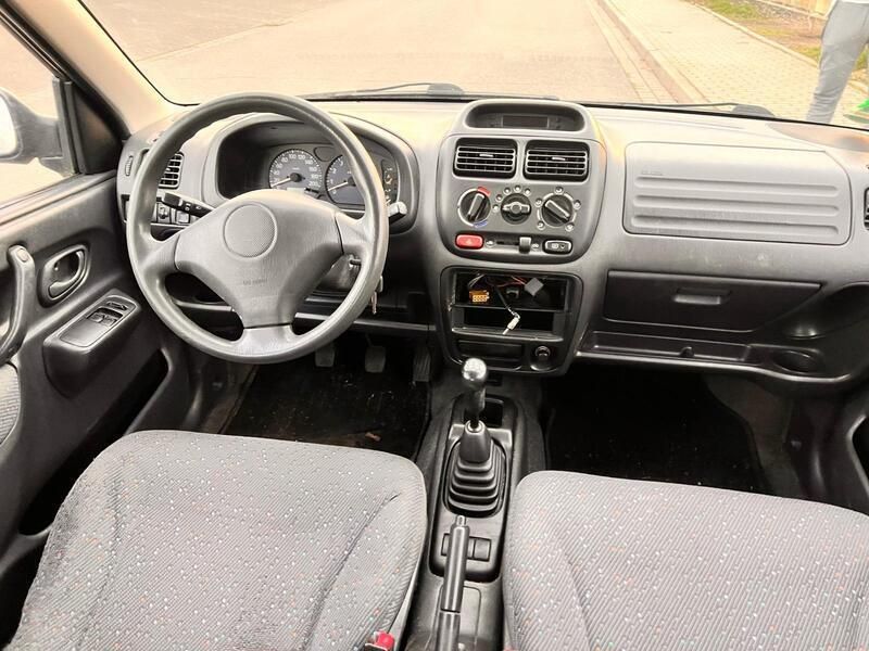 Rot Gebraucht 2003 Suzuki Ignis Kleinwagen | 1.400 € (Guter Preis) - Bild 1/4
