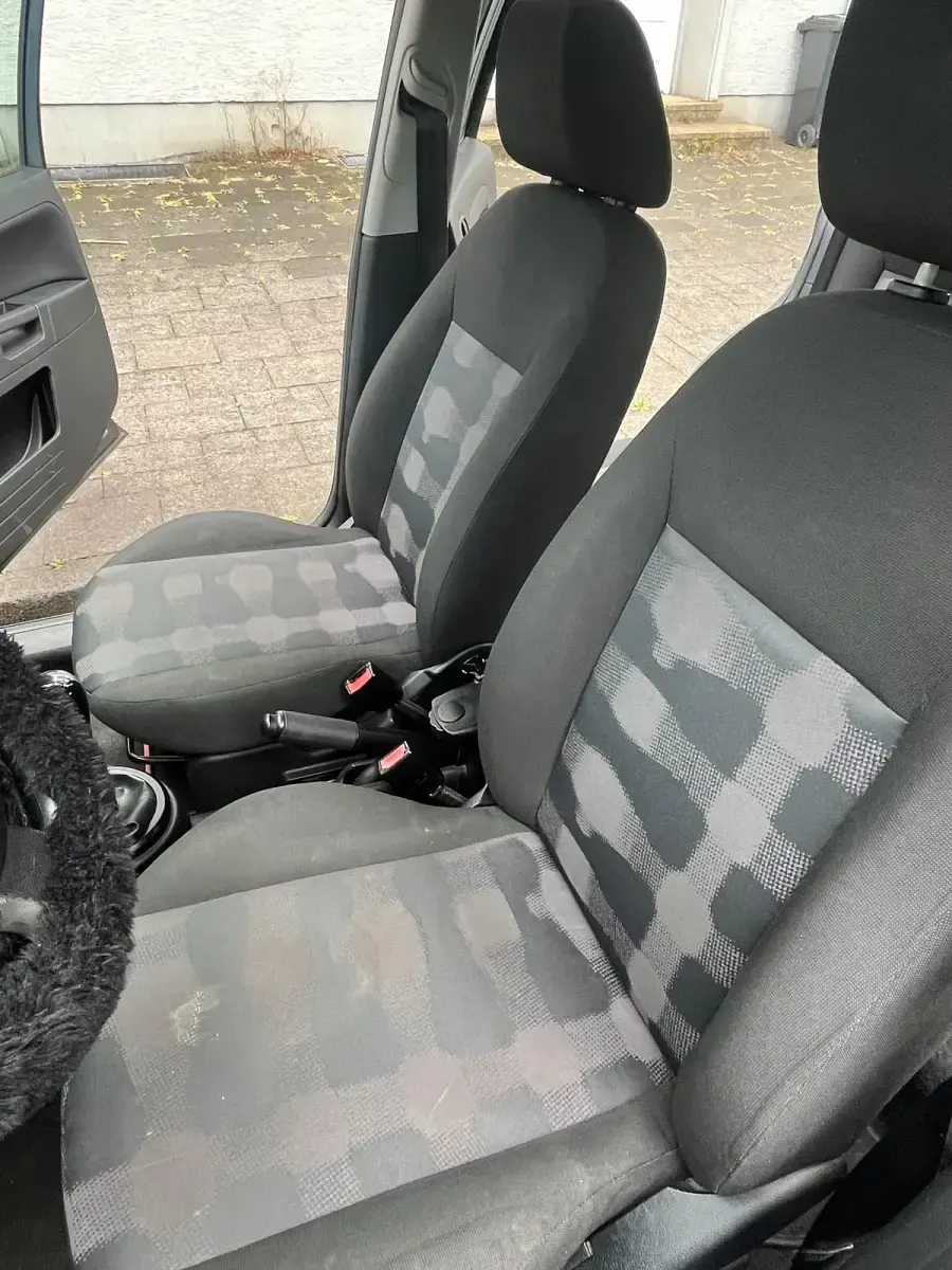 Gebraucht Ford Fusion 105 PS (77 kW) 2011 Schwarz Kleinwagen
