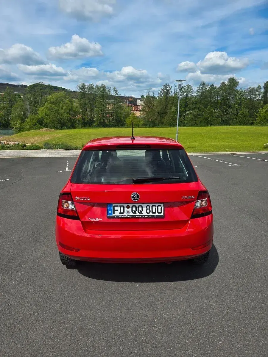 Usata Skoda Fabia Cool Plus 75 CV (55 kW) 2019 Rosso Utilitaria