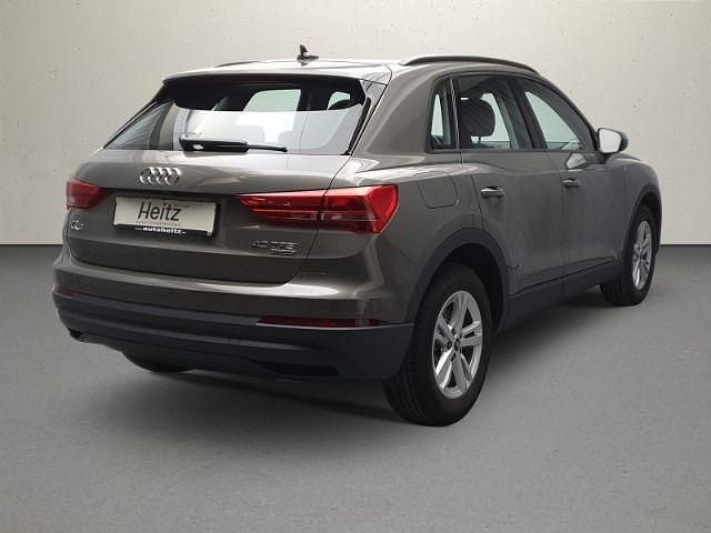 Gebraucht Audi Q3 Design 190 PS (139 kW) 2020 Chronosgrau metallic SUV