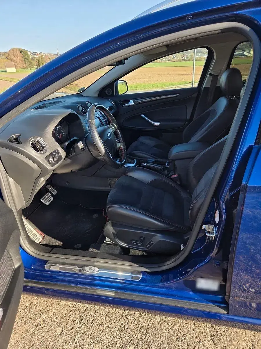 Gebraucht Ford Mondeo Titanium S 163 PS (119 kW) 2014 Blau Limousine