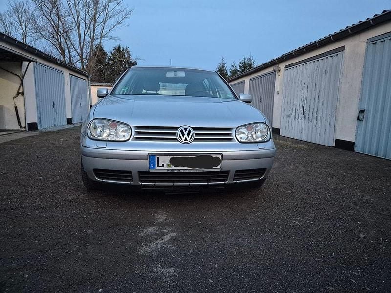 Gebraucht VW Golf IV Pacific 116 PS (85 kW) 2003 Silber Limousine