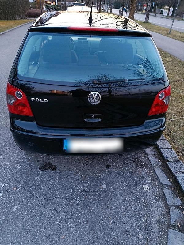 Gebraucht VW Polo Cricket 54 PS (39 kW) 2004 Schwarz Kleinwagen