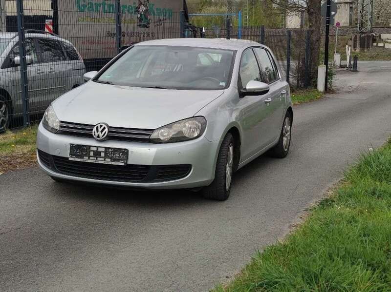 Gebraucht 2010 VW Golf VI Comfortline Limousine | 4.200 € (Guter Preis) - Bild 1/4
