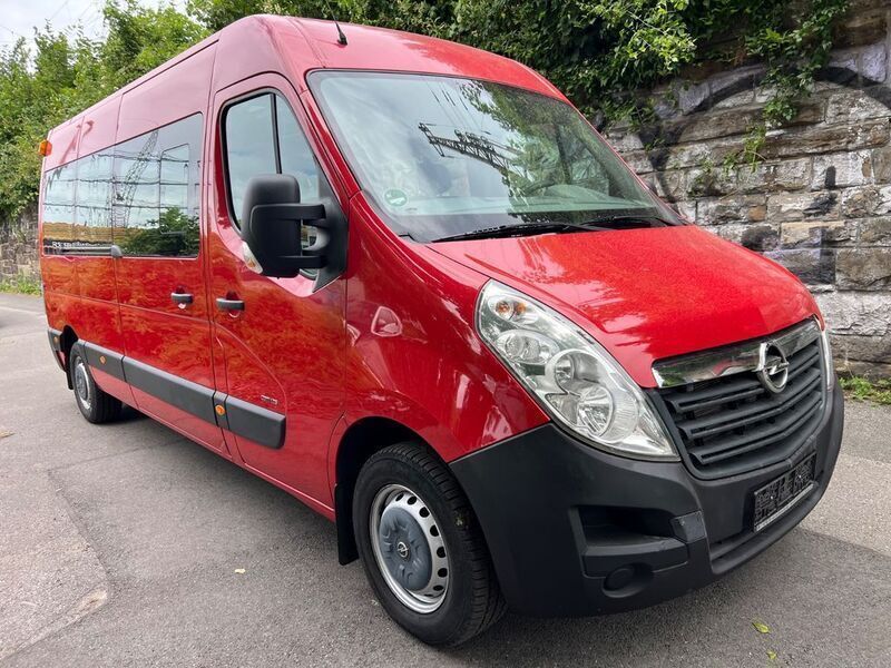Rot Gebraucht 2015 Opel Movano Van | 17.990 € (Etwas zu teuer) - Bild 1/4