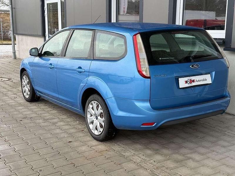 Gebraucht Ford Focus Style 145 PS (106 kW) 2009 Blau Kombi