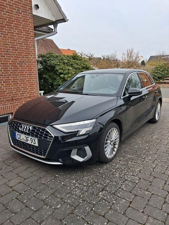 Gebraucht Audi A3 Advanced 150 PS (110 kW) 2020 Schwarz Limousine
