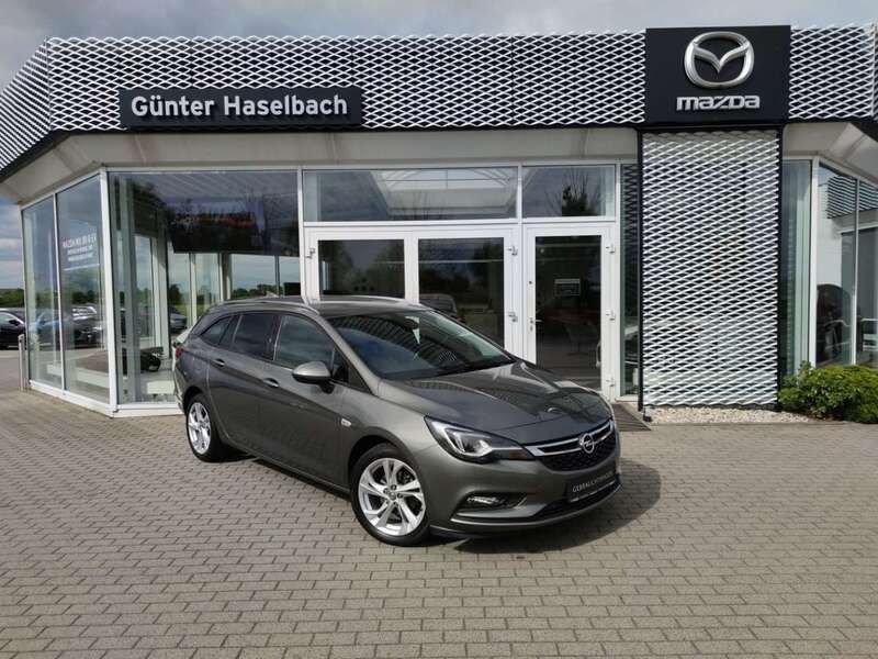 Grau (metallic) Gebraucht 2018 Opel Astra Kombi | 16.470 € (Etwas zu teuer) - Bild 1/4