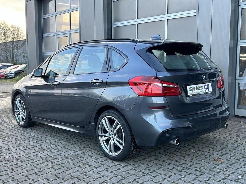 Gebraucht BMW 220 Active Tourer M Sport 192 PS (141 kW) 2018 Grau Van / Kleinbus