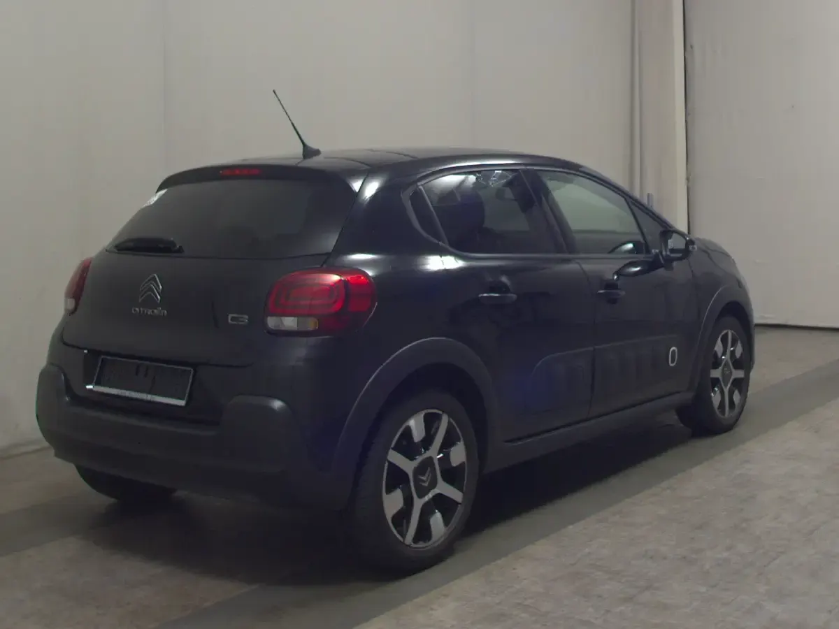 Gebraucht Citroën C3 Shine 102 PS (75 kW) 2020 Schwarz Kleinwagen