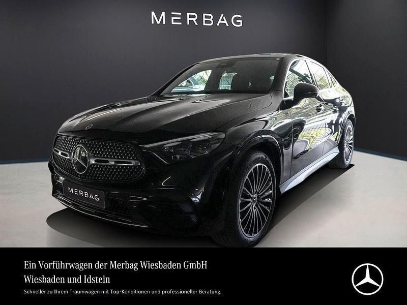 Schwarz Gebraucht 2025 Mercedes GLC220 AMG Limousine | 63.490 € (Superpreis) - Bild 1/4