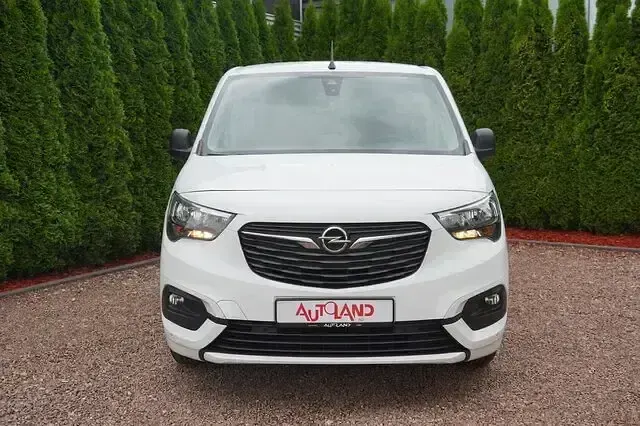 Gebraucht Opel Combo 110 PS (80 kW) 2021 Andere Van / Kleinbus
