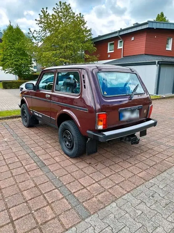 Gebraucht Lada Taiga 83 PS (61 kW) 2014 SUV