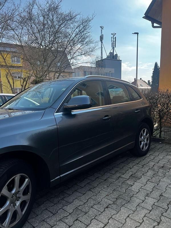 Gebraucht Audi Q5 170 PS (125 kW) 2010 Grau SUV
