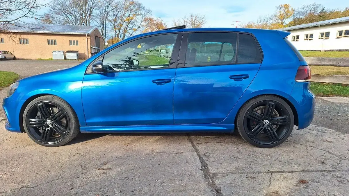 Gebraucht VW Golf VI R 271 PS (199 kW) 2011 Blau Kleinwagen