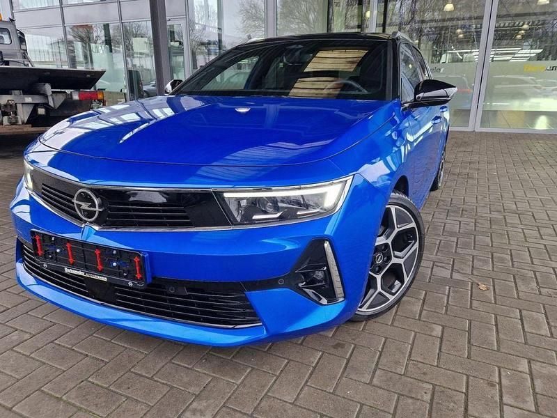 Gebraucht Opel Astra Ultimate 131 PS (96 kW) 2023 Kobalt blau Kombi
