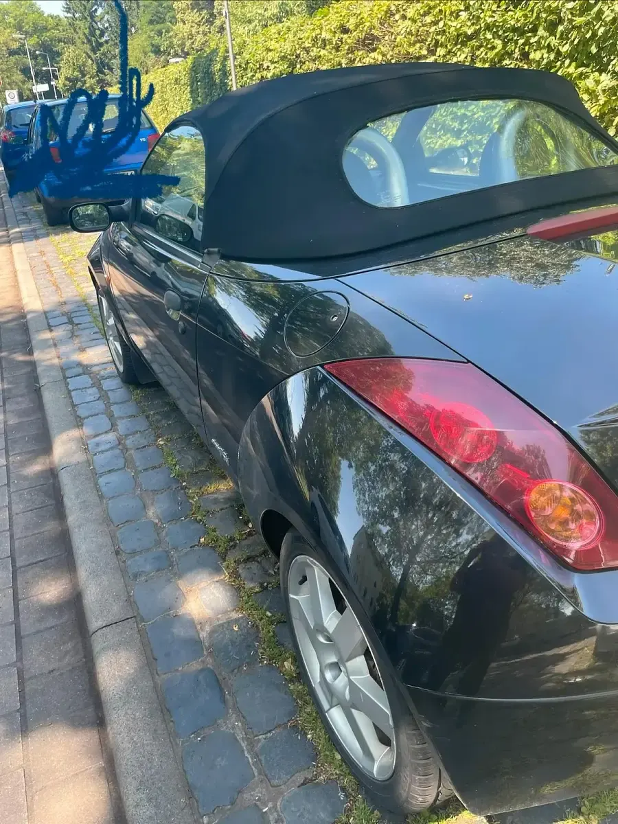 Gebraucht Ford StreetKa 95 PS (69 kW) 2004 Schwarz Cabrio