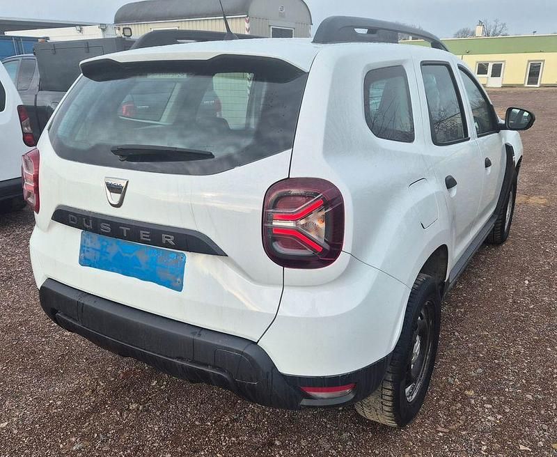 Gebraucht Dacia Duster Essentiel 101 PS (74 kW) 2021 Weiß SUV