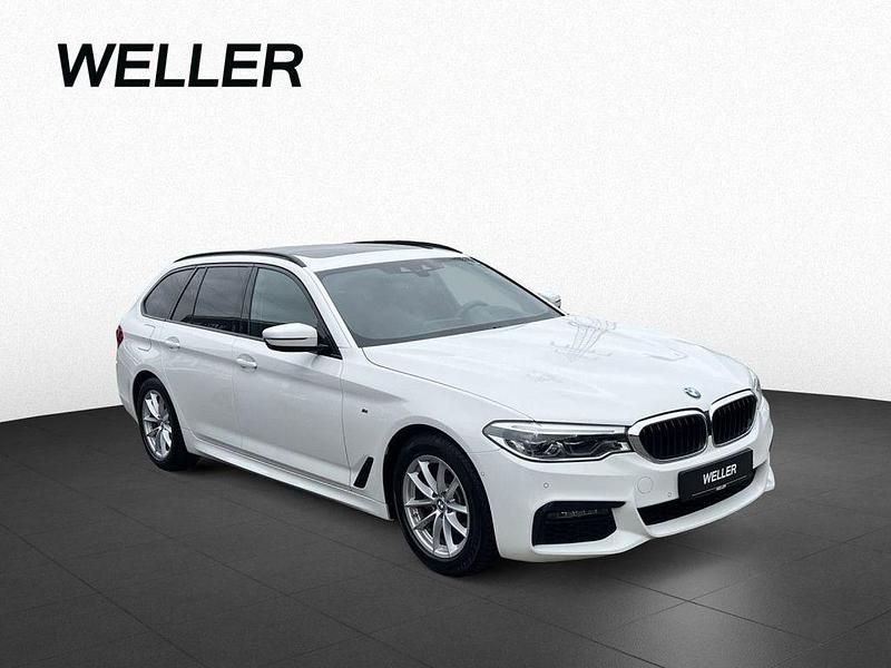 Gebraucht BMW 520 M Sport 190 PS (139 kW) 2019 Weiß Kombi