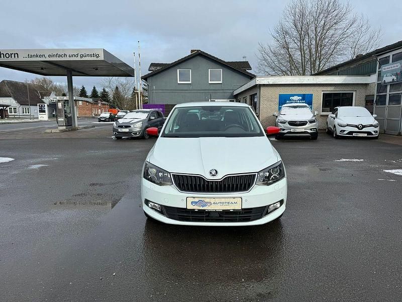 Gebraucht Skoda Fabia Drive 75 PS (55 kW) 2017 Weiß Limousine