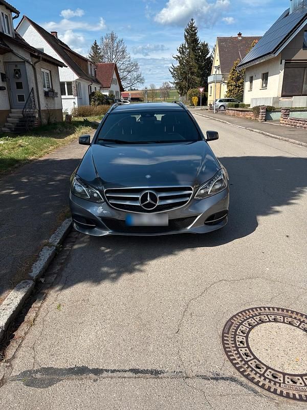 Gebraucht Mercedes E200 136 PS (100 kW) 2015 Silber Kombi