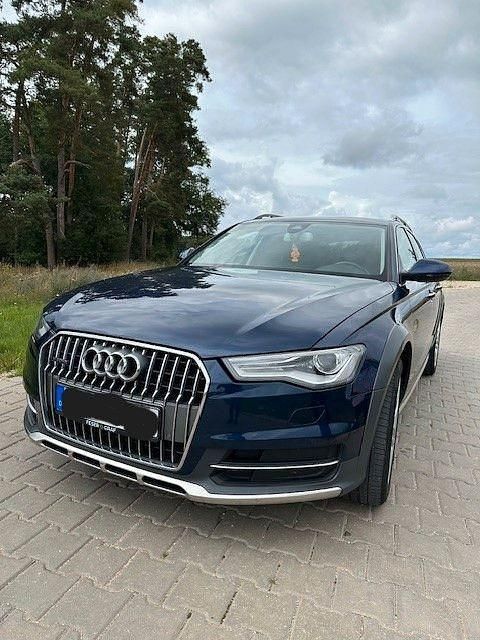 Blau Gebraucht 2018 Audi A6 Allroad Design Kombi | 26.000 € (Fairer Preis) - Bild 1/4