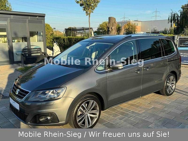 Grau Gebraucht 2017 Seat Alhambra FR-Line Van / Kleinbus | 24.380 € (Fairer Preis) - Bild 1/4