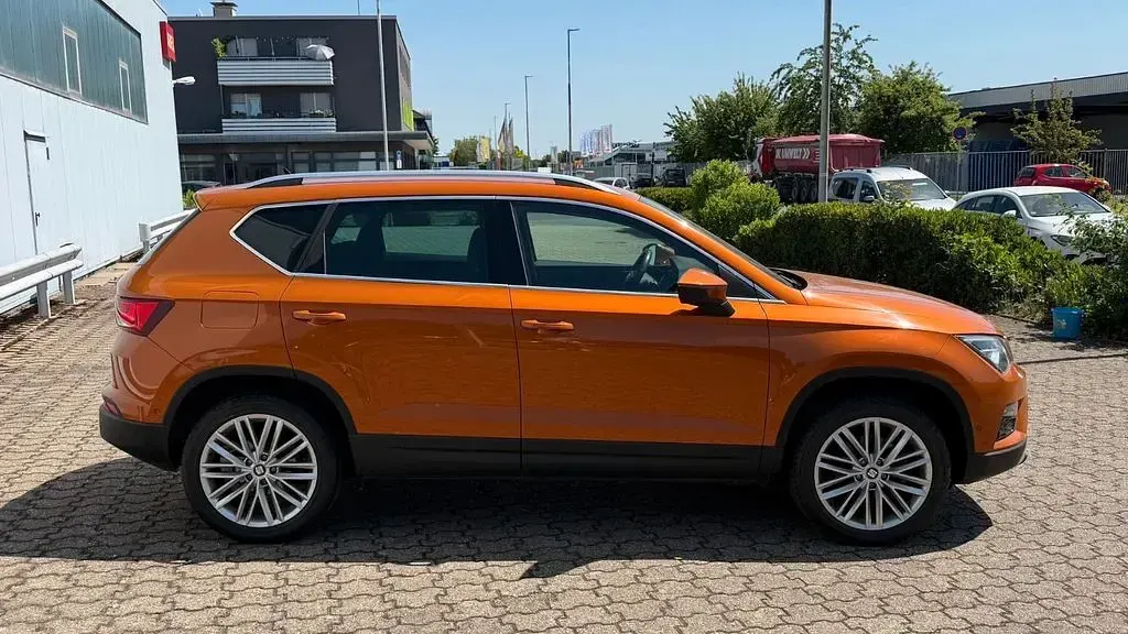 Używany Seat Ateca XCELLENCE 150 KM (110 kW) 2018 Pomarańczowy SUV