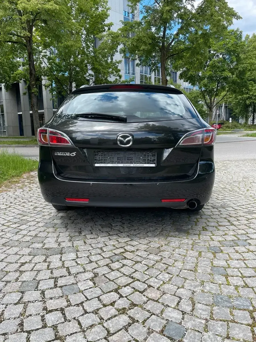 Gebraucht Mazda 626 140 PS (102 kW) 2008 Braun Kombi