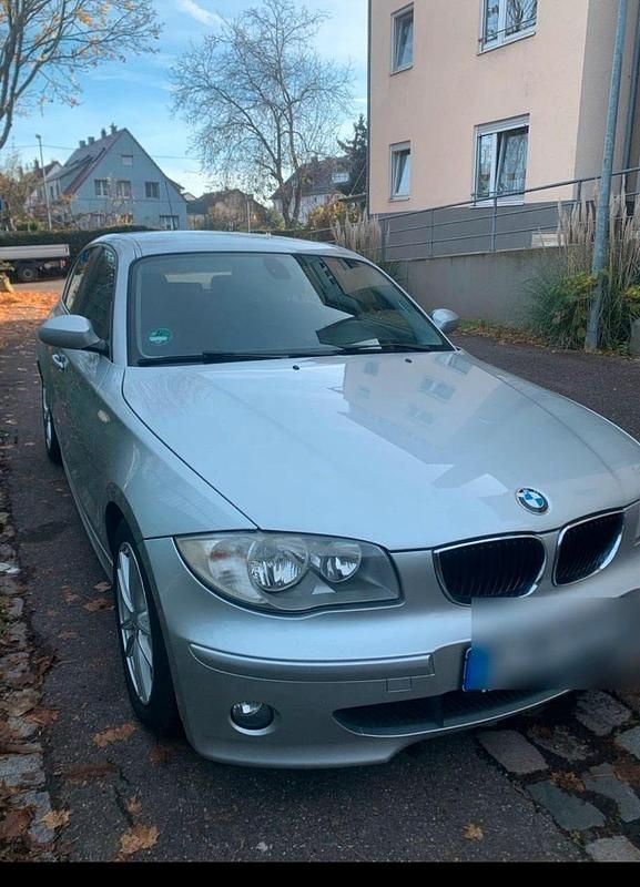 Gebraucht BMW 118 129 PS (94 kW) 2005 Silber Kleinwagen