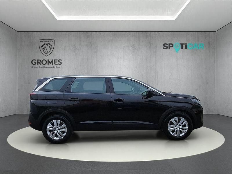 Gebraucht Peugeot 5008 Active 131 PS (96 kW) 2023 Noir perla nera SUV
