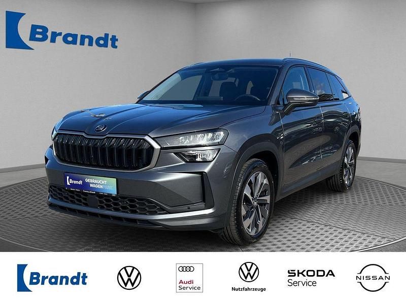 Grau Gebraucht 2025 Skoda Kodiaq Selection SUV | 43.390 € (Fairer Preis) - Bild 1/3