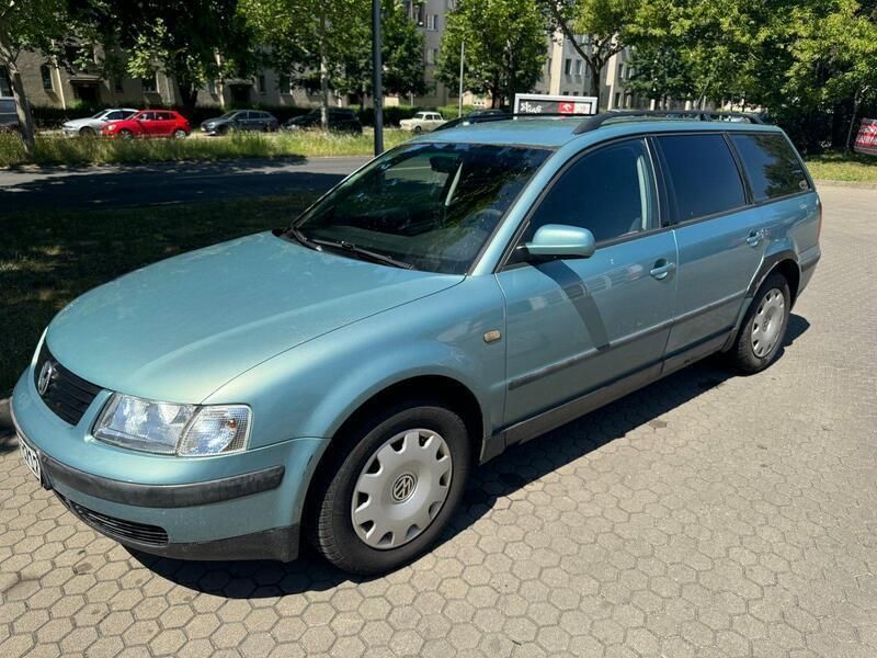 Grün Gebraucht 1997 VW Passat Kombi | 450 € (Fairer Preis) - Bild 1/4