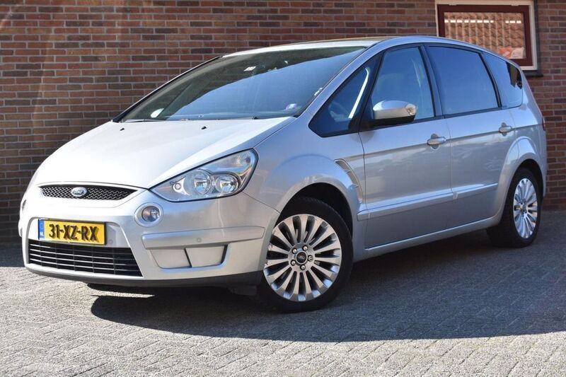 Grau Gebraucht 2007 Ford S-MAX S Van / Kleinbus | 2.829 € (Guter Preis) - Bild 1/4