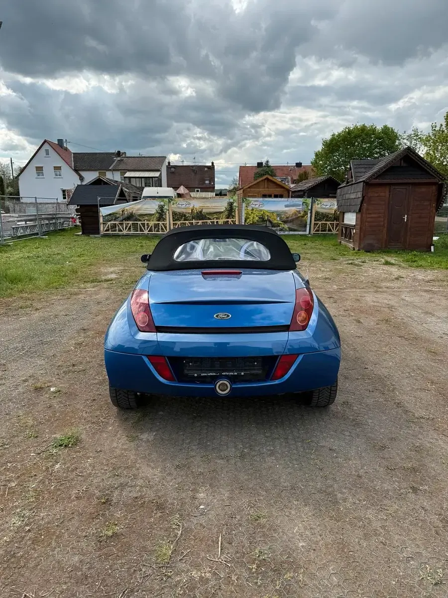 Occasion Ford Focus Cabriolet 90 ch (66 kW) 2004 Bleue Cabriolet