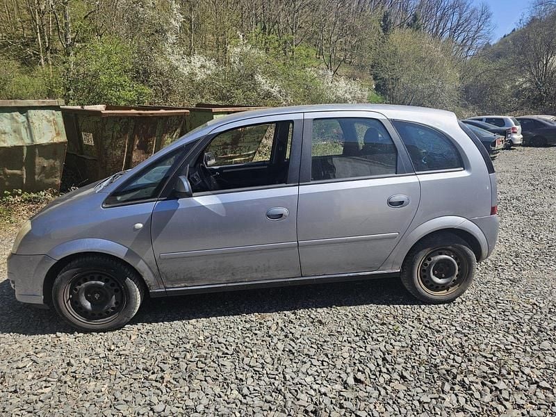 Gebraucht Opel Meriva 105 PS (77 kW) 2006 Van / Kleinbus