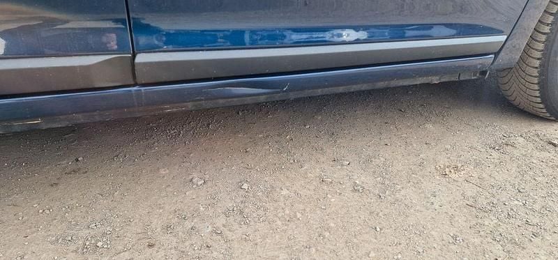 Gebraucht Dacia Logan MCV Celebration 90 PS (66 kW) 2015 Blau Kombi