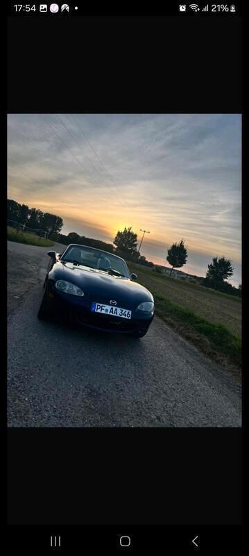 Blau Gebraucht 2004 Mazda MX5 Cabrio | 4.000 € (Guter Preis) - Bild 1/4