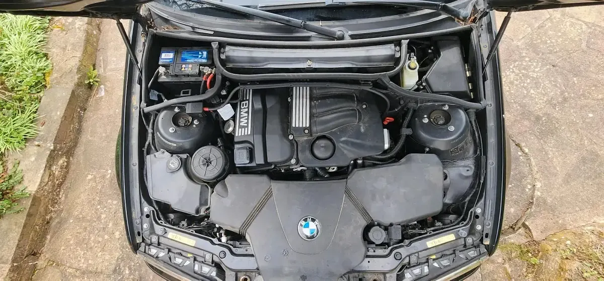 Gebraucht BMW 316 116 PS (85 kW) 2003 Schwarz Limousine
