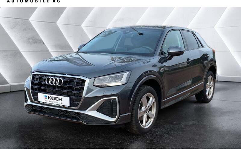Grau Gebraucht 2024 Audi Q2 S-Line SUV | 23.890 € (Fairer Preis) - Bild 1/4