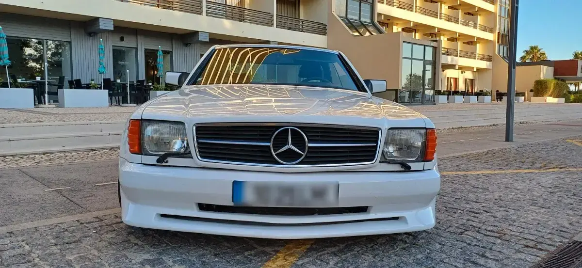 Gebraucht Mercedes 380 204 PS (150 kW) 1985 Weiß Coupé