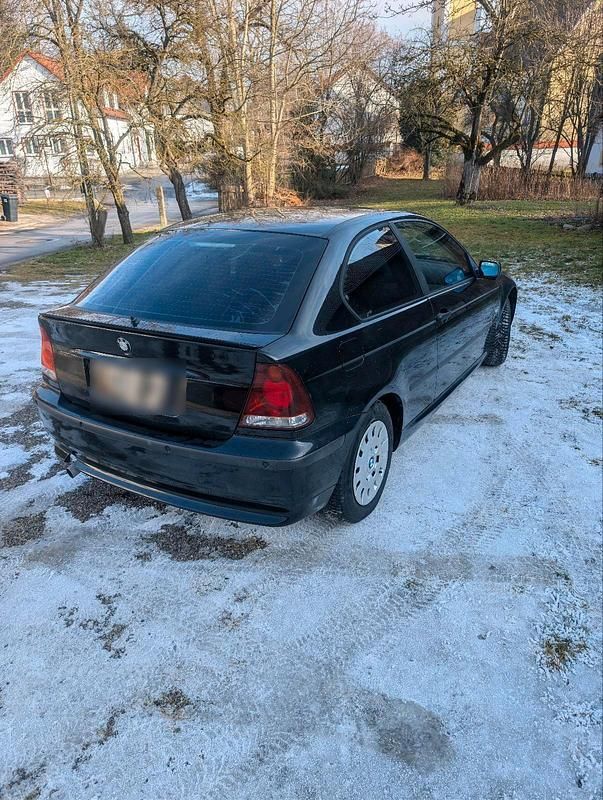 Gebraucht BMW 316 Compact 118 PS (86 kW) 2004 Schwarz Kleinwagen