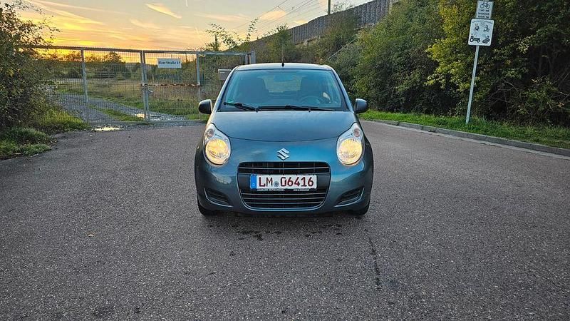 Grau Gebraucht 2011 Suzuki Alto Kleinwagen | 2.999 € (Guter Preis) - Bild 1/4