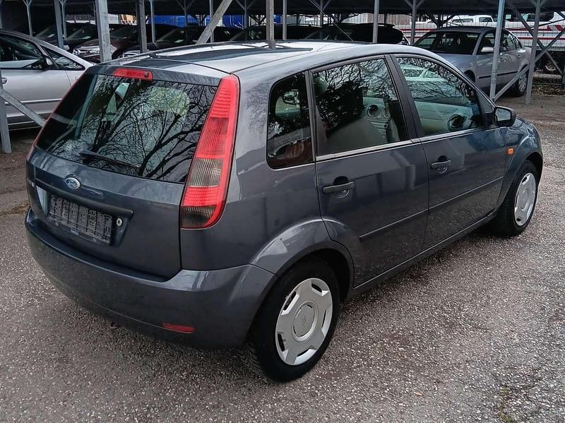 Gebraucht Ford Fiesta Viva 80 PS (58 kW) 2005 Grau Kleinwagen